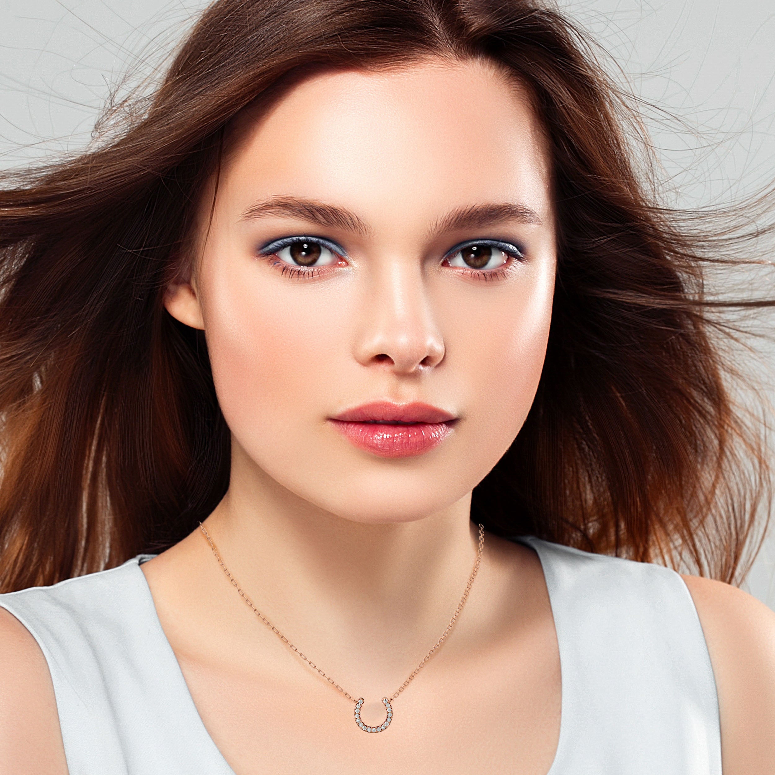 Elliot Lightweight Pendant