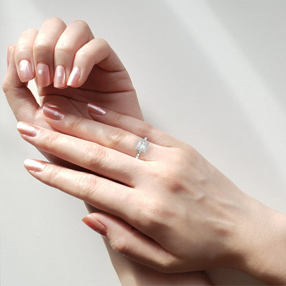 Alyssa Solitaire Ring