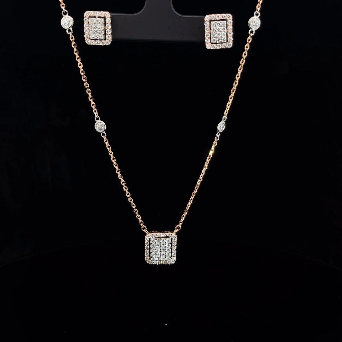 Penelope Italian Gold Pendant Set