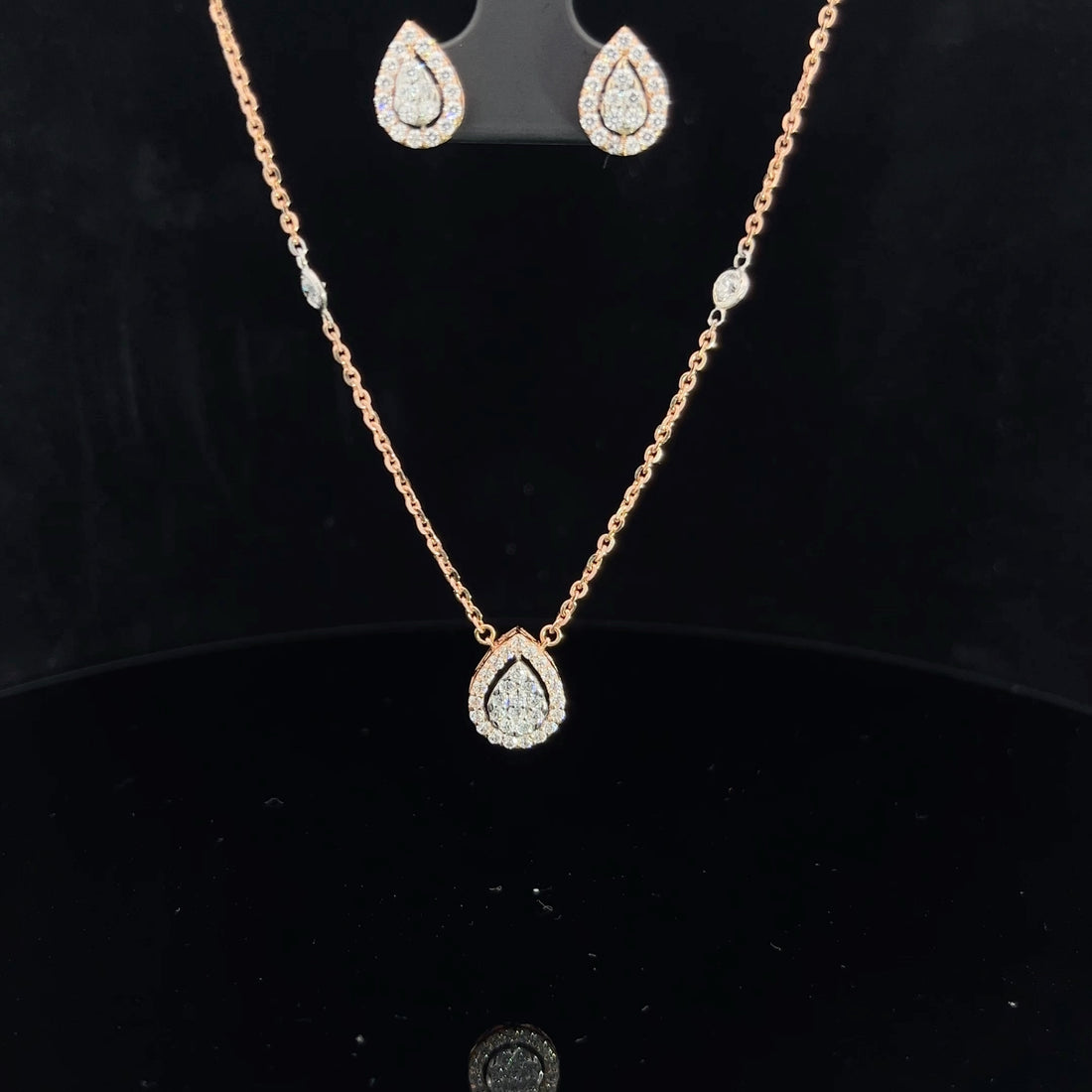 Natalia  Italian Gold Pendant Set