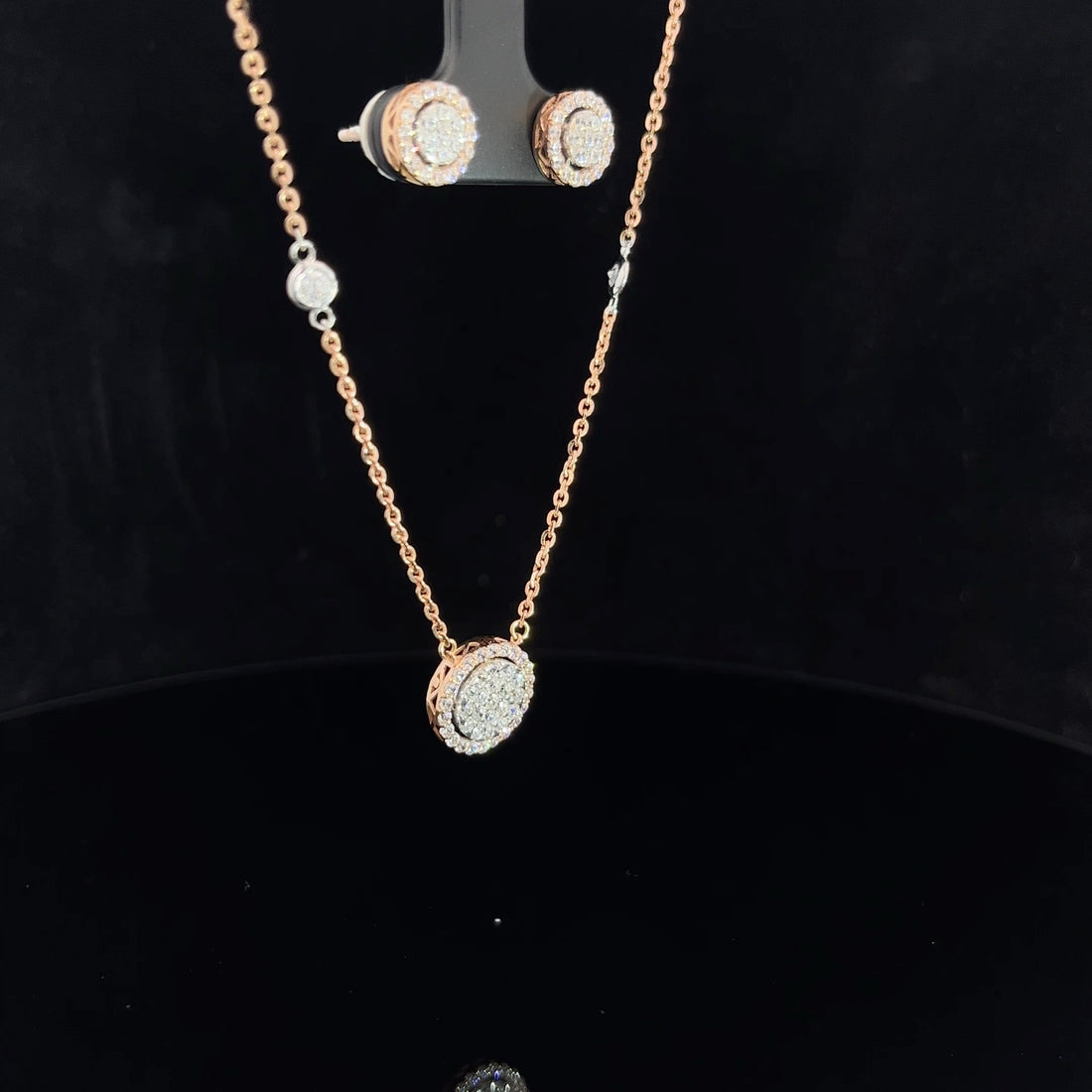 Octavia Italian Gold Pendant Set